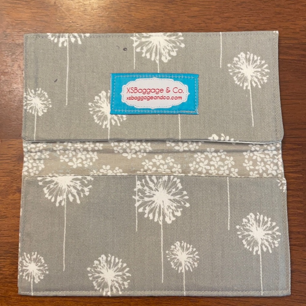 Checkbook Cover Xsbaggage & Co.